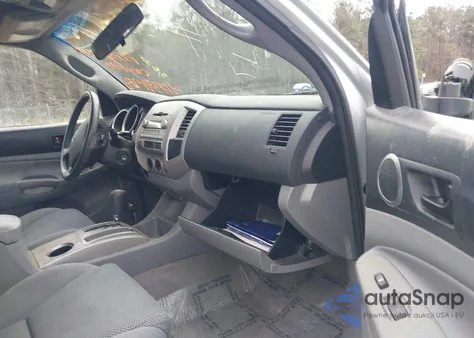 2005 Toyota Tacoma Prerunner V6 from USA, damaged, VIN 5TEJU62N25Z087556